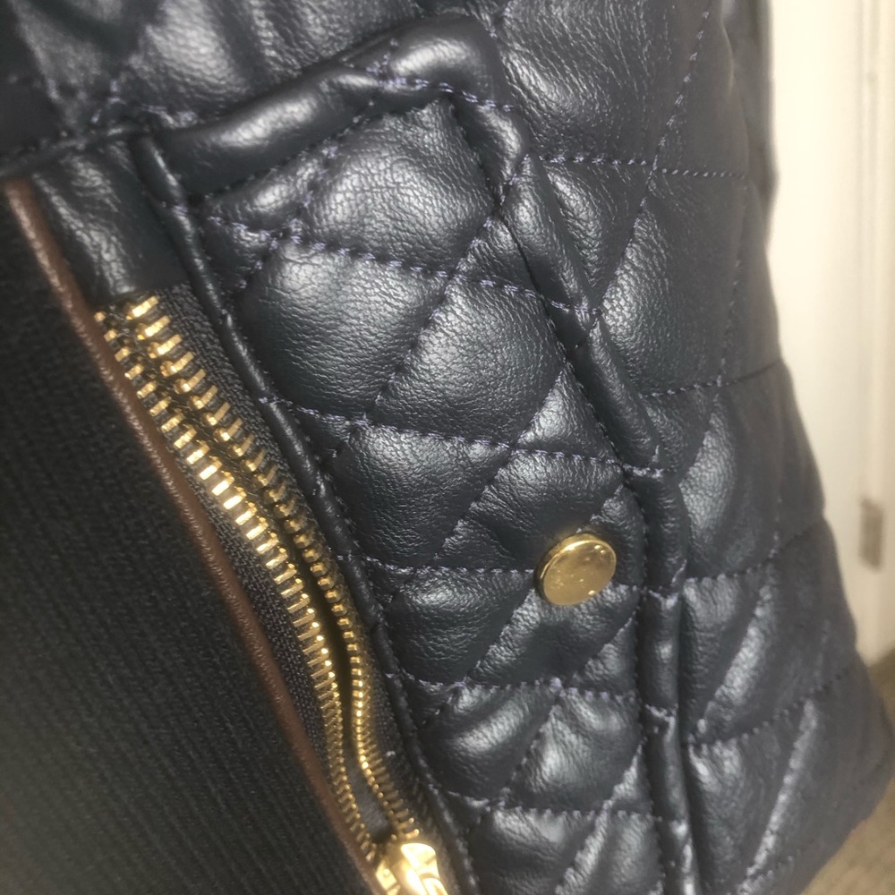 Fate Vegan Leather Navy Quilted Vest - Picture 5 of 9